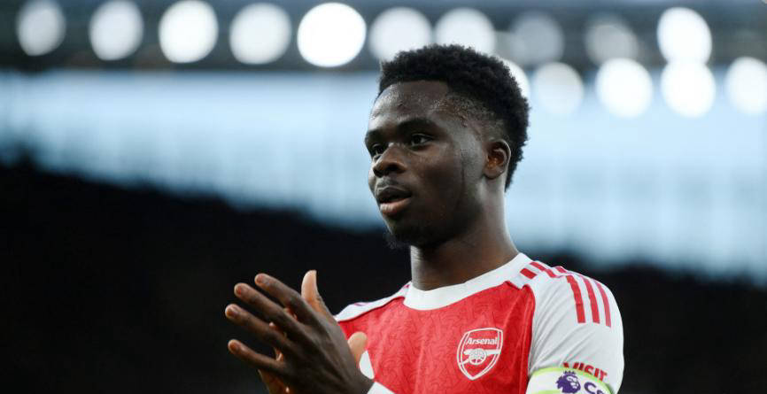 阿森纳9号热苏斯力挺小将萨卡:他与拉菲尼亚同级,争冠关键时刻必看他表现